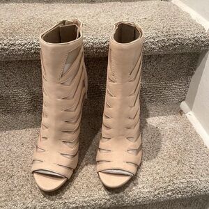Guess Nude Cutout Heeled Boots